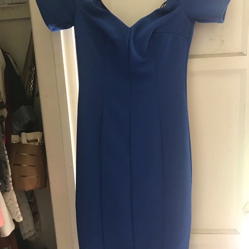 Dress - Picture 2 of 3